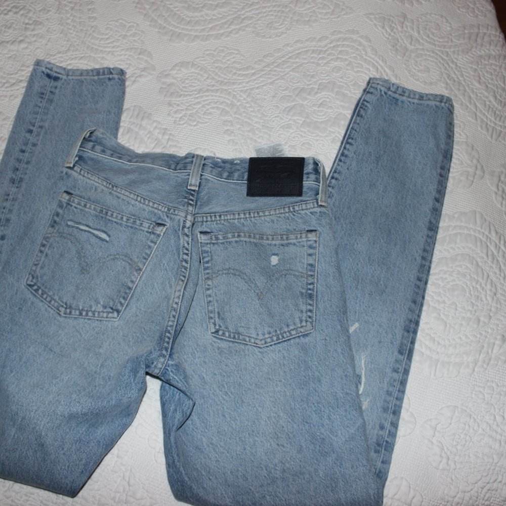 Levi's Distressed 501 Skinny Jeans Sz 24